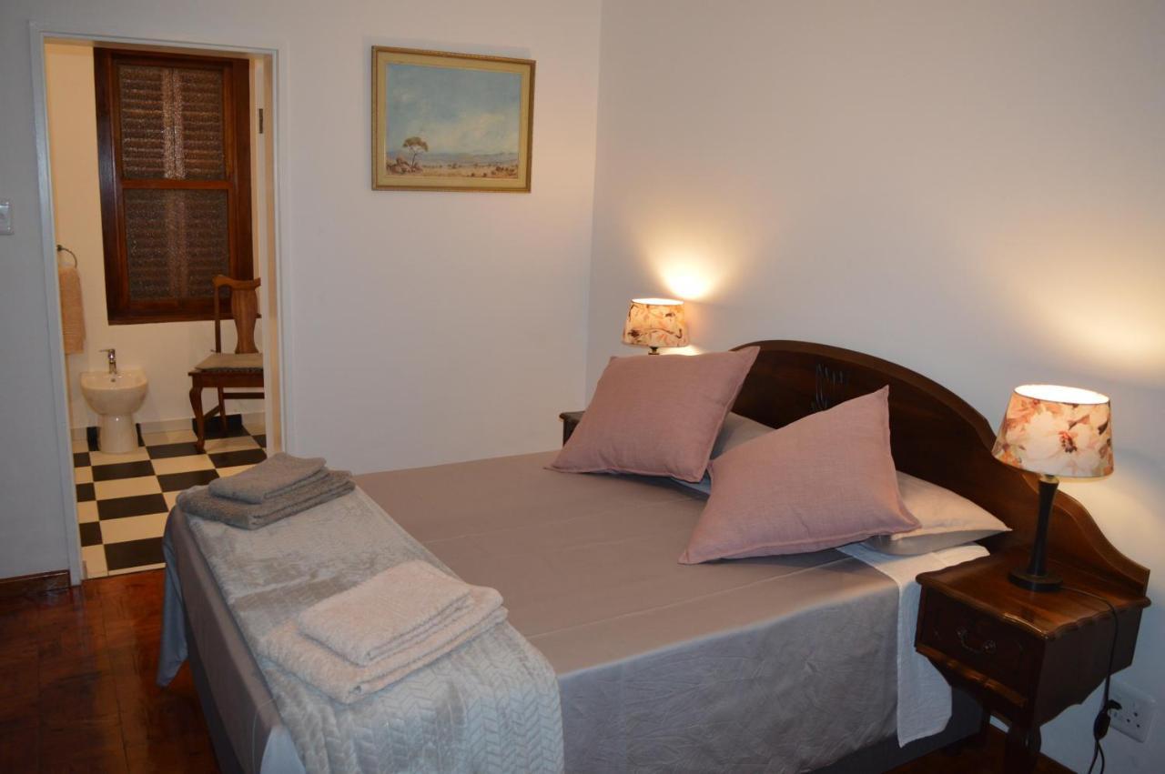 Bed and Breakfast Ayama Wine Farm - Manor House Веллингтон Экстерьер фото